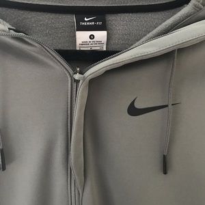 Gray/olive Nike zip-up